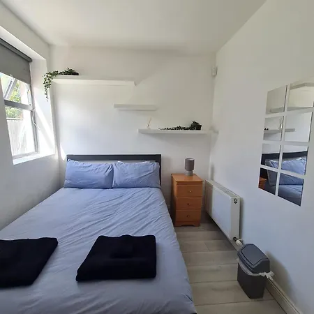 홈스테이 Drimnagh House